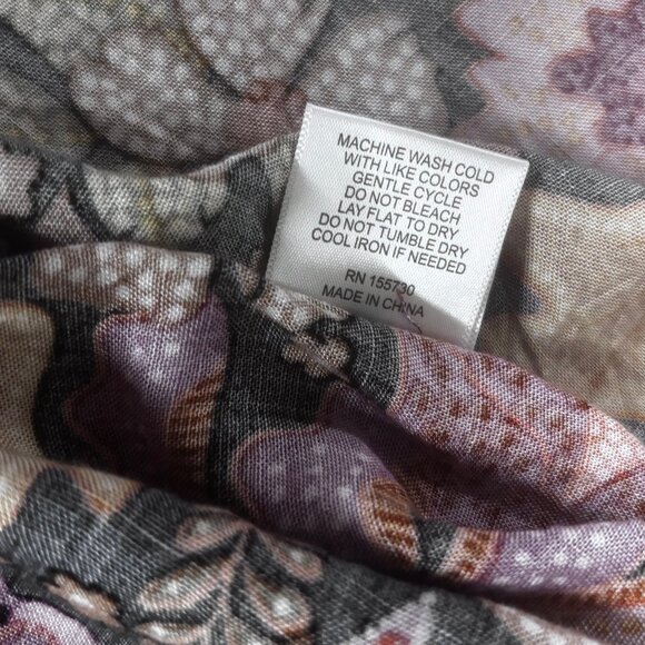 Batik Floral Print Button Down Top, Size M - Picture 7 of 7